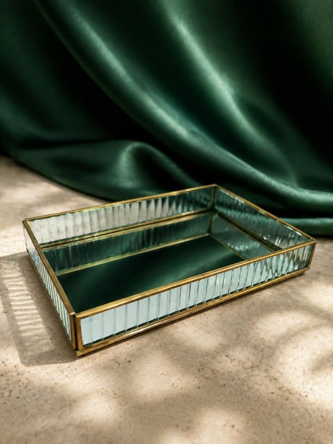 Darpan Rectangle Tray