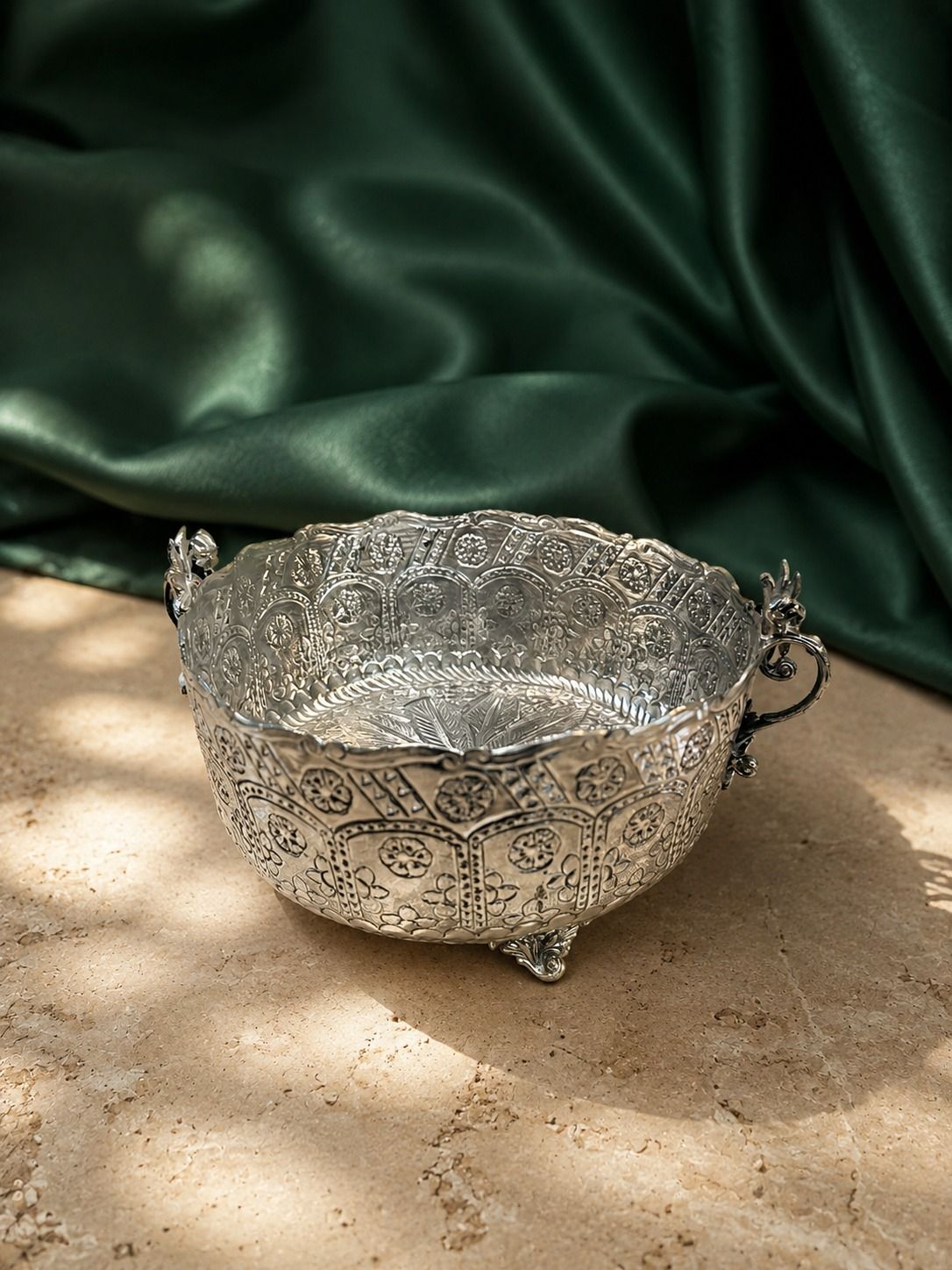 Kalash Handled Pot
